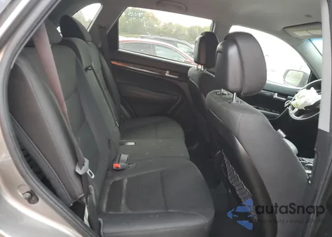 2014 Kia Sorento Lx из США, поврежденный, VIN 5XYKT3A64EG487192